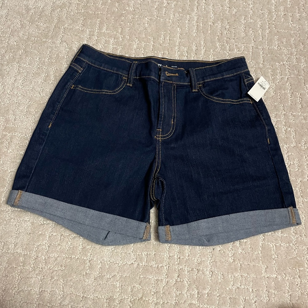 Old navy shorts